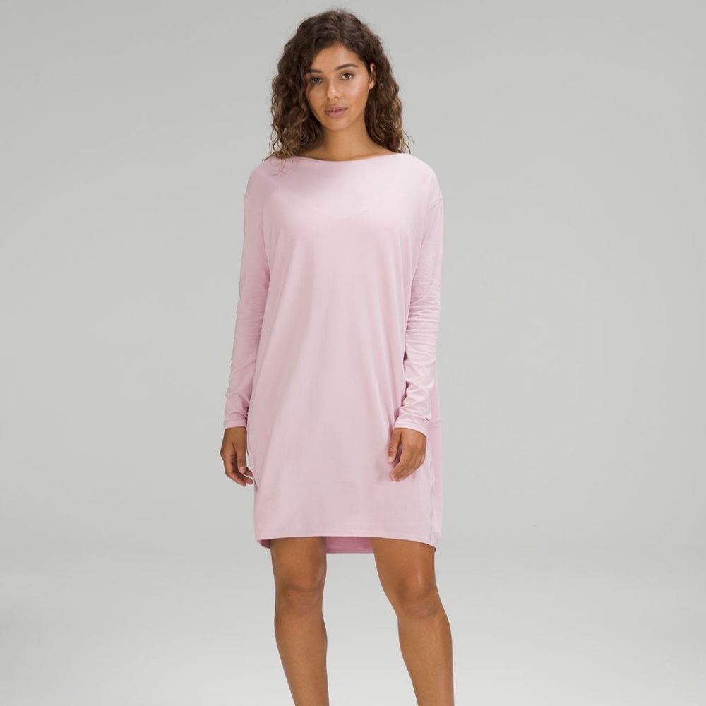 Lululemon Back in Action Dress